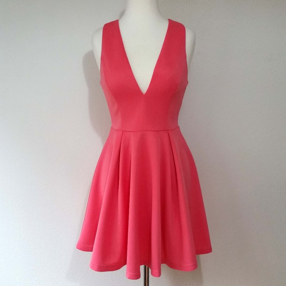 Please See Updated Listing In My Closet - Picture 2 of 8